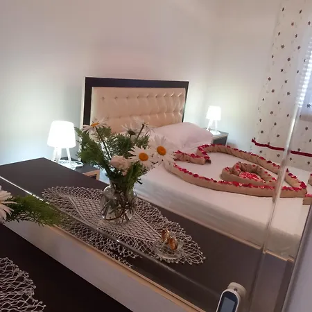 Dean Apartment Berat